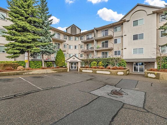 2nd image of 7694 Evans Rd #409