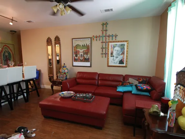 105 S Main St #1, Kyle, TX 78640