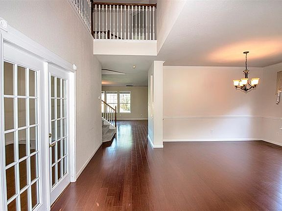 3rd image of 4902 Abercreek Ave