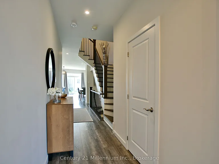 349 Yellow Birch Cres — Photo 6