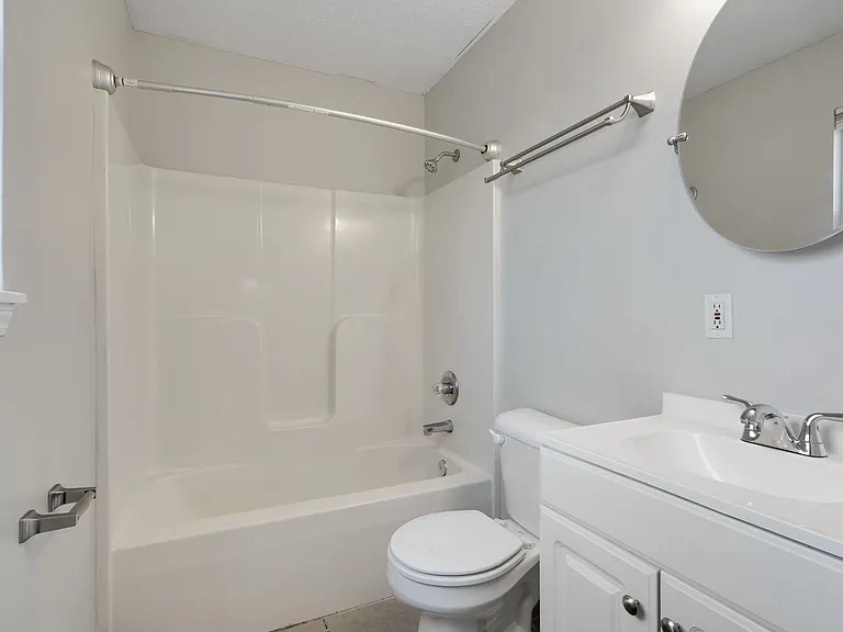 2815 S 6th St #2 — Photo 6