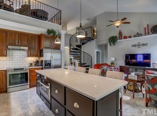 200 Lake Brandt Dr, Cary, NC 27519