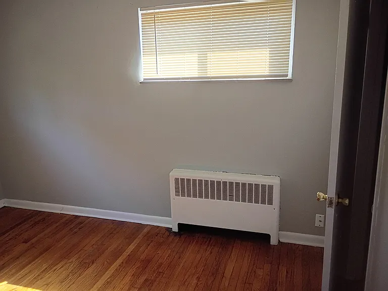 2722 Montana Ave #4 — Photo 7