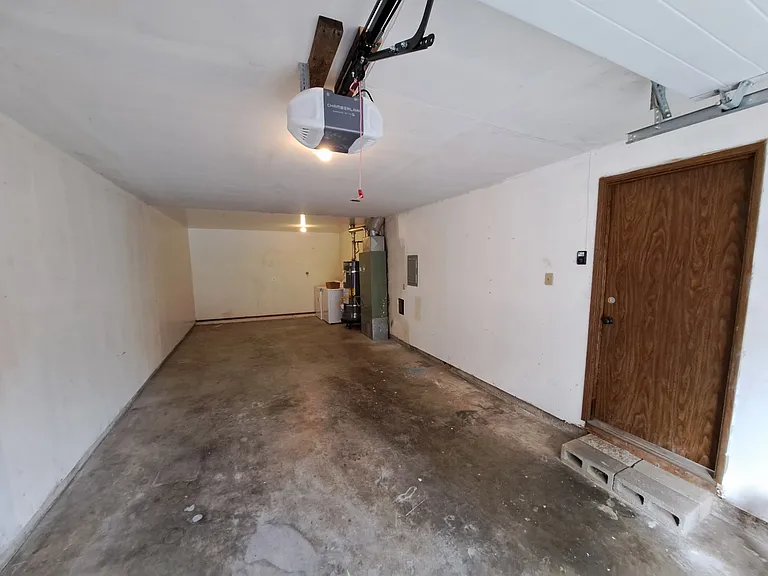 1670 Spruce Dr #B — Photo 17