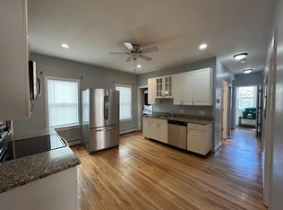 18 Shamrock St #1, Worcester, MA 01605