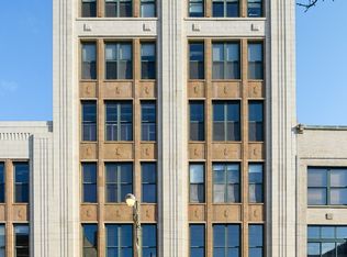 3151 N Lincoln Ave APT 203, Chicago, IL 60657