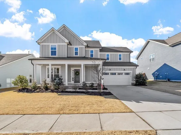 3635 Autumn Creek Dr, Fuquay Varina, NC 27526