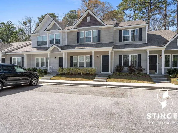 204 Admiration Ave, Beaufort, SC 29906