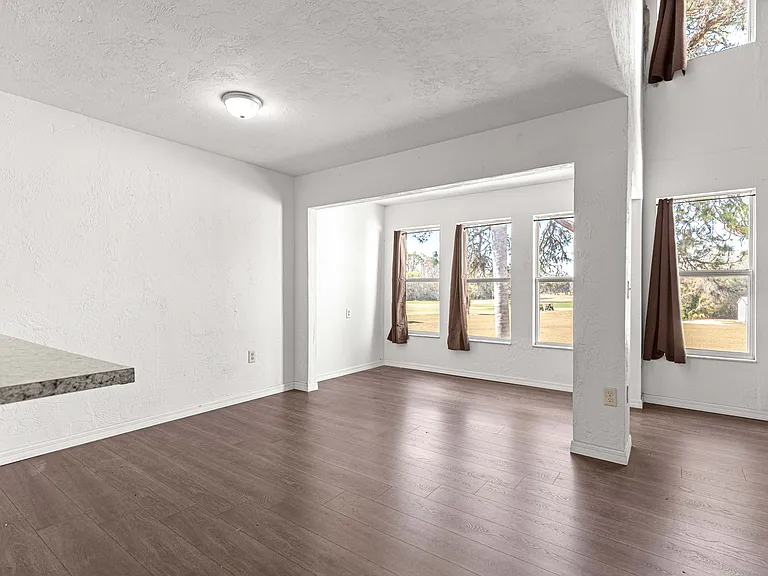 15203 Sandalwood Dr #203 — Photo 8
