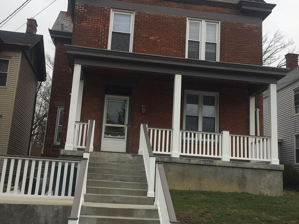 1st image of 87 Albert St #1