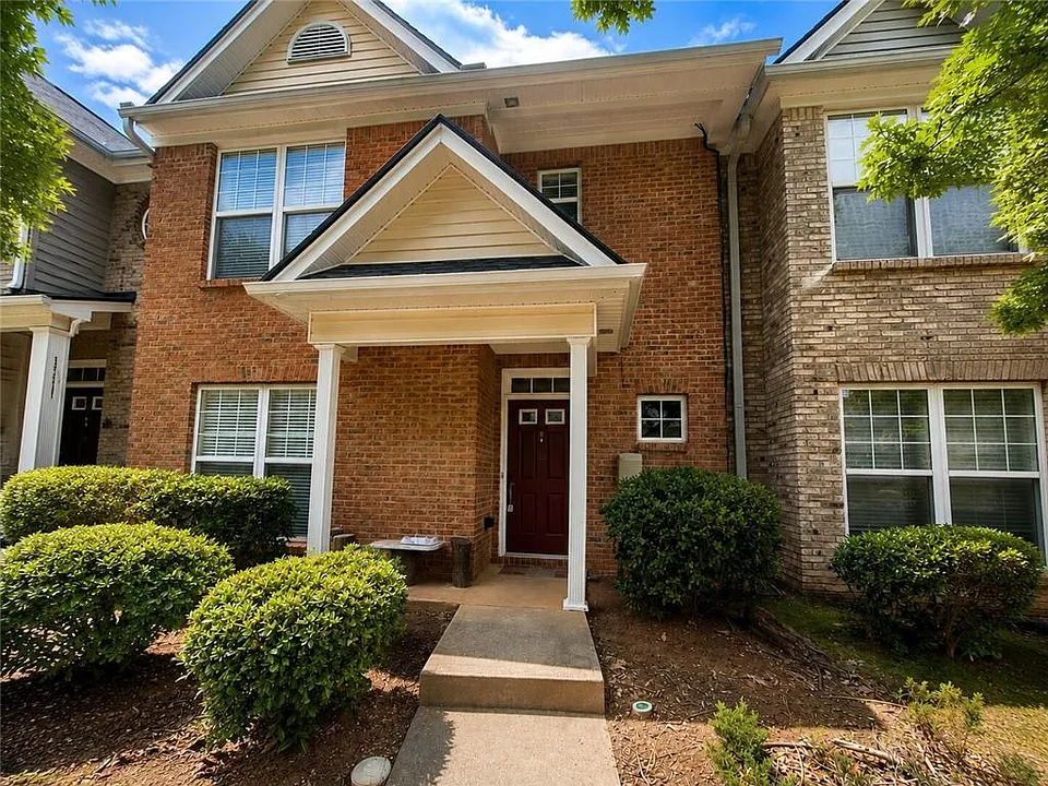 3795 Austin Park Ln