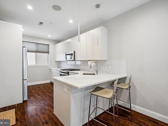 2nd image of 1616 Cambridge 0 St #A