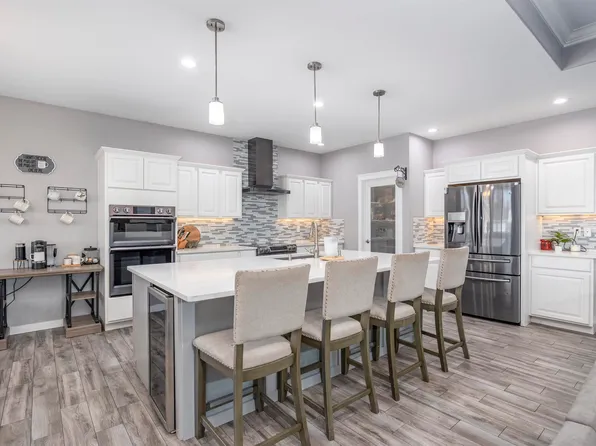 5221 W Richardson Rd, Pasco, WA 99301