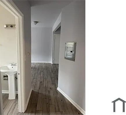 2 bed, 900 sqft, $1,800 — Photo 3