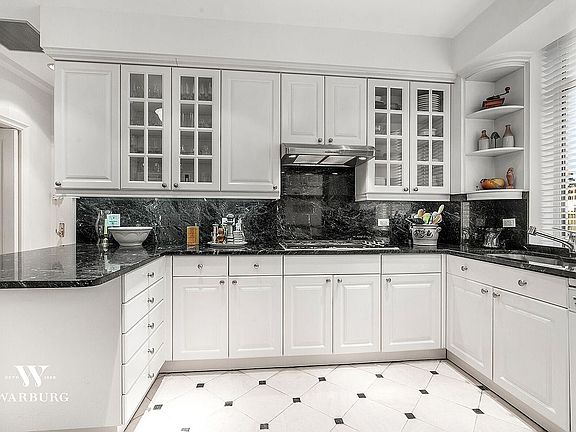 5th image of 146 Central Park W Unit 9B