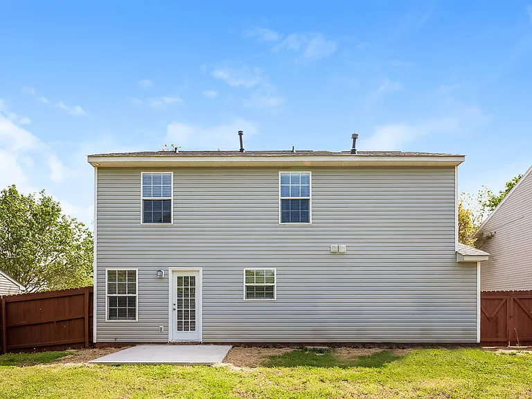 10512 Wilson Glen Dr — Photo 17