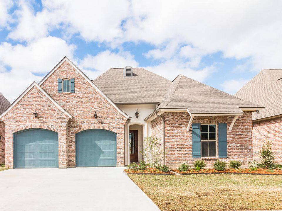1st image of 304 Cypress View Dr