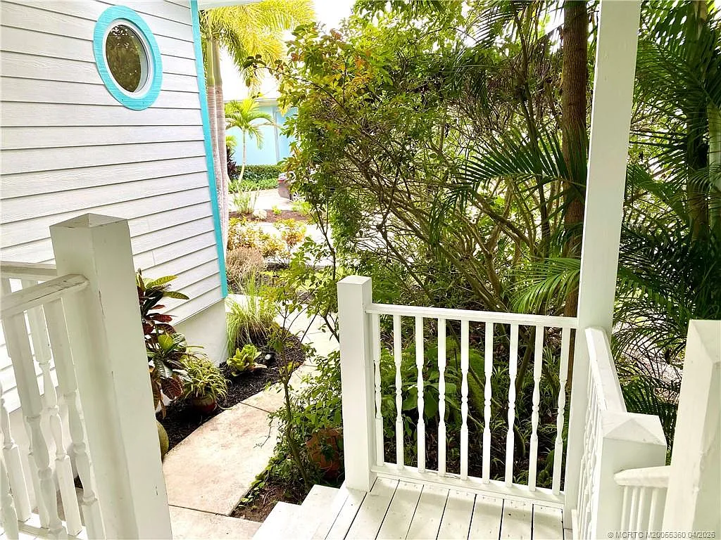 3 bed, 2.0 bath, 1536 sqft, $4,700 — Photo 3