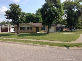 957 Parkwood Dr, Clarksville, IN 47129