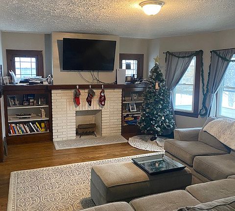2nd image of 2024 Lewis Dr #1