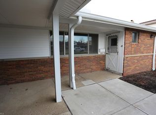 25420 Country Club Blvd #6-10, North Olmsted, OH 44070