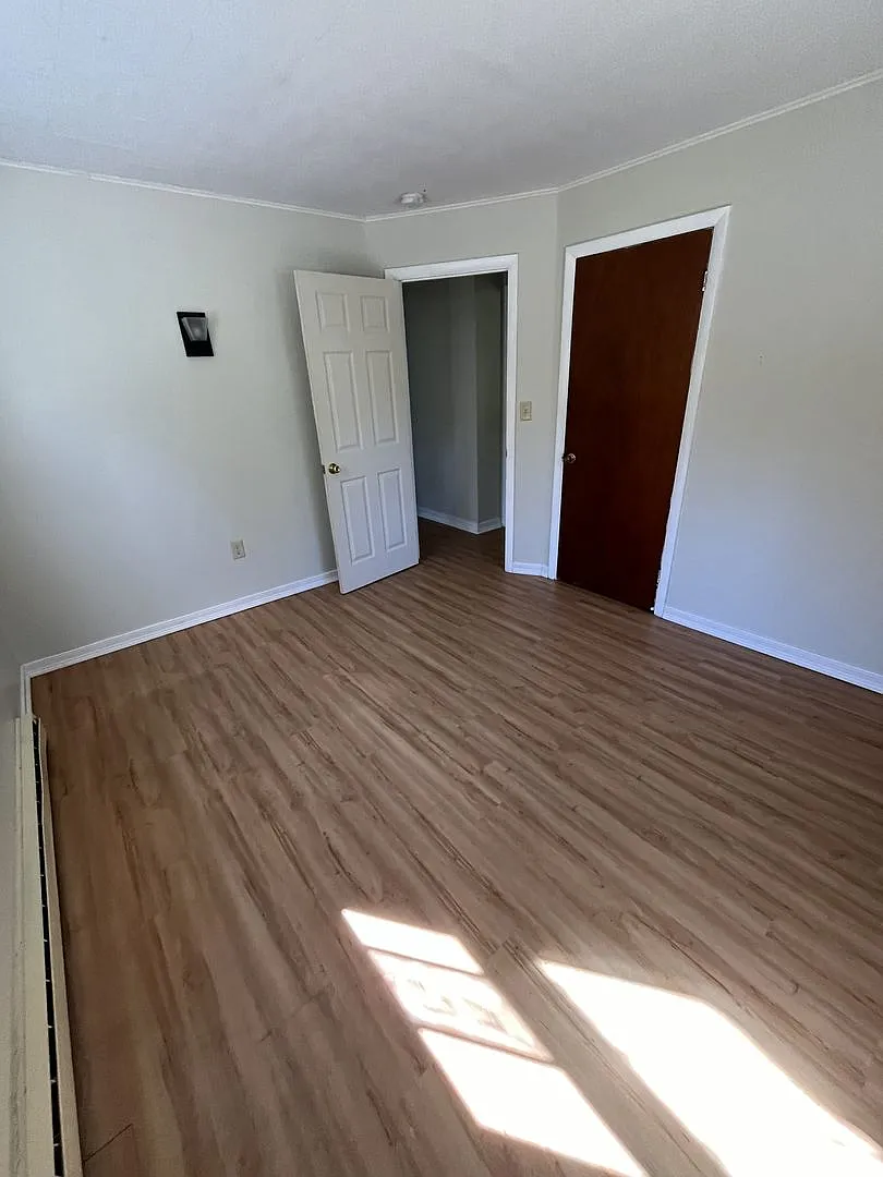 25 Sandy Shore Terrace — Photo 1