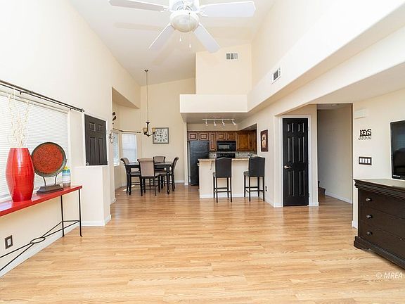 2nd image of 890 Kitty Hawk Dr Unit 2424