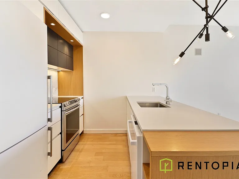 41-15 23rd St #4F — Photo 3