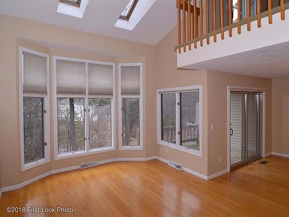 3rd image of 19 Shadowbrook Ln Unit 19C