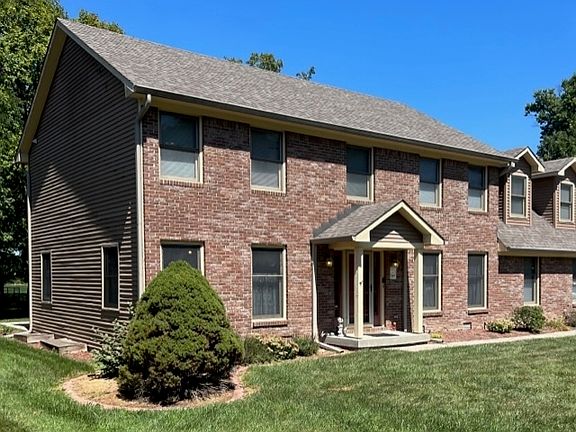 3rd image of 10410 Forest Creek Dr