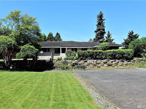 2nd image of 9687 Evergreen Dr