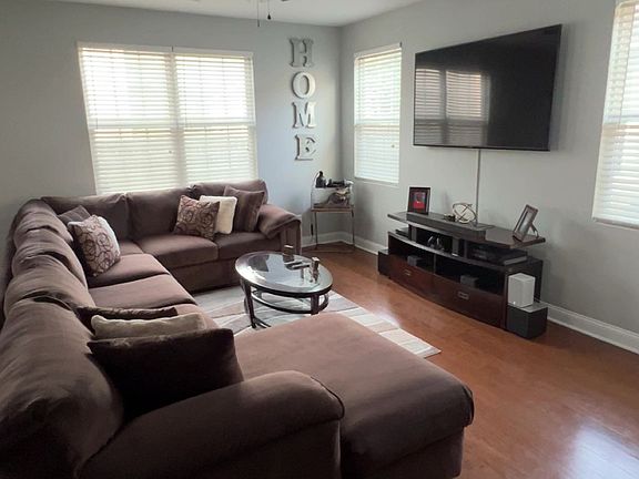 2nd image of 8810 Kellum Dr