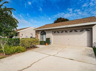 5557 Salem Square Dr S, Palm Harbor, FL 34685