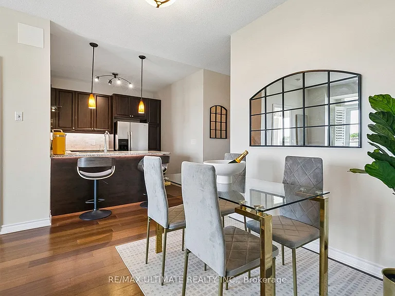 1135 Royal York Rd #501 — Photo 5