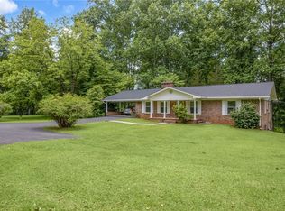 322 Sangamo Rd, Pickens, SC 29671