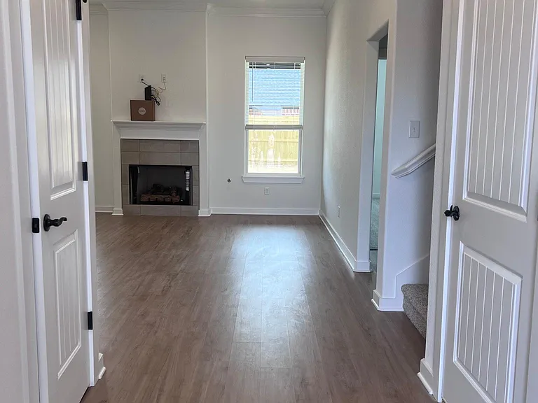 441 Willow Dr — Photo 10