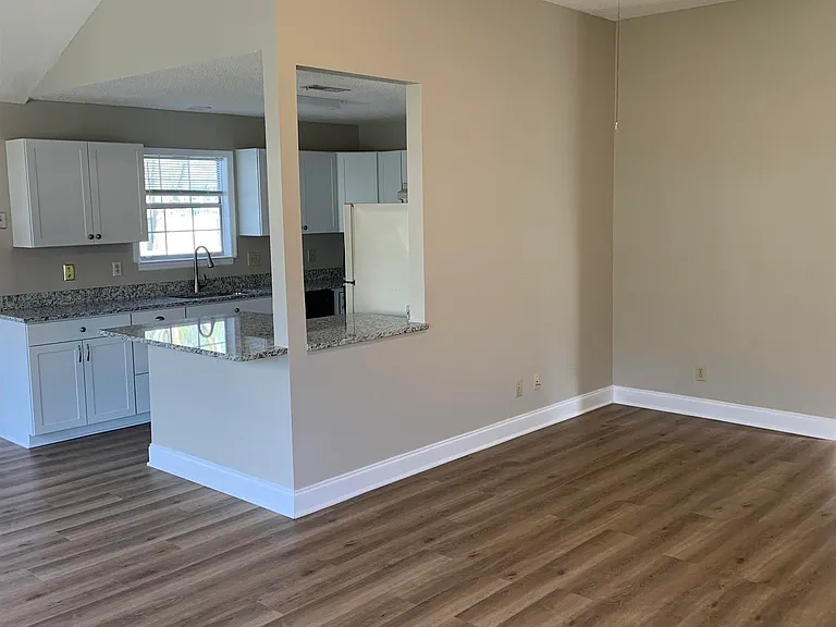 133 Sweet Hollow Way NW — Photo 4