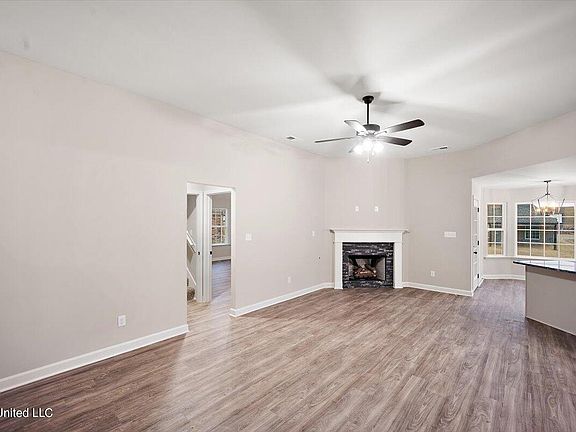 4th image of 8644 Lana Dr