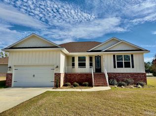 2153 Trevor Cir, Milton, FL 32583