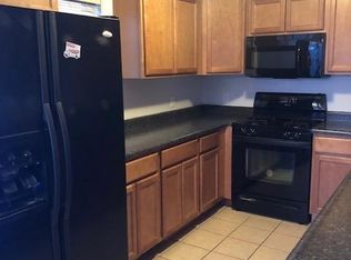 534 N Loves Rd, Cortland, IL 60112