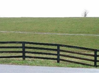 1659 Thatchers Mill Rd, Paris, KY 40361