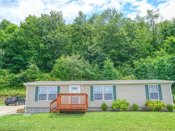 218 Rustic Ridge Ln, Butler, PA 16002