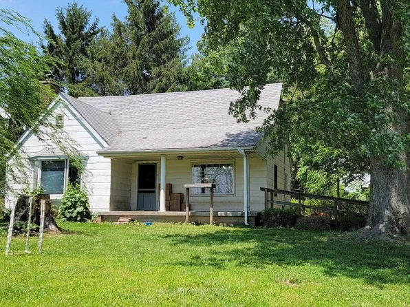 11994 W 400 N, Linton, IN 47441