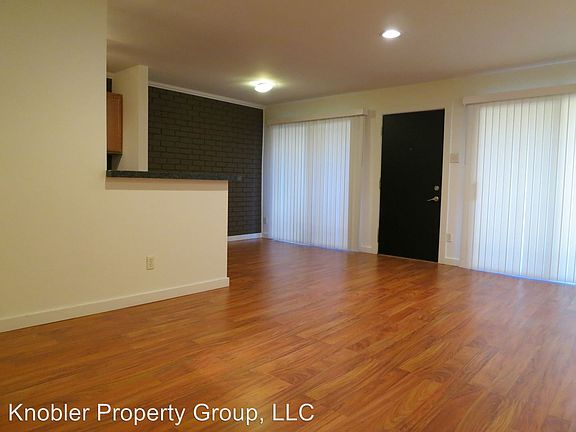 4th image of 4109 Avondale Ave APT 207