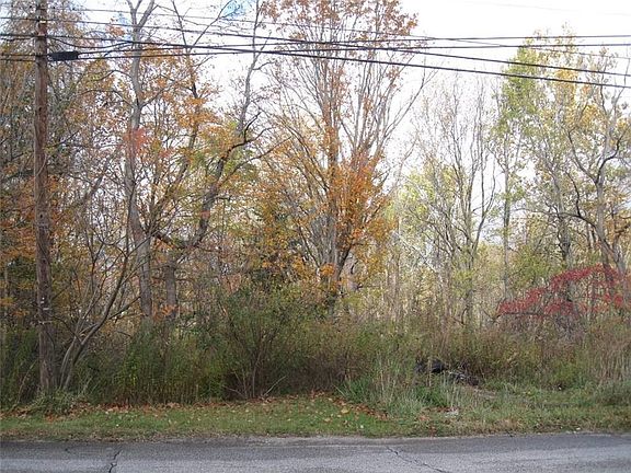 2nd image of 4854 N Main St