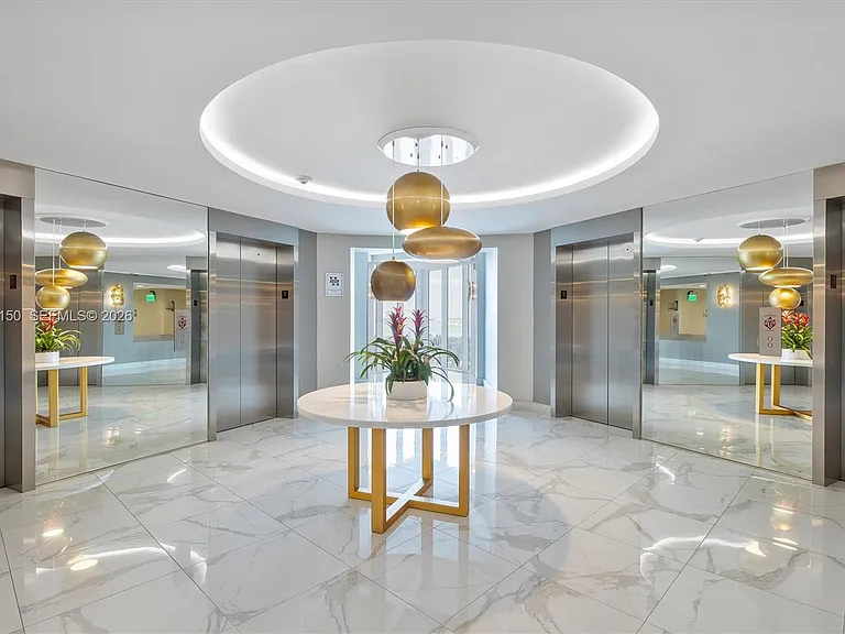 10275 Collins Ave #1530 — Photo 43