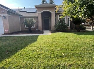 171 N Lindsay St, Visalia, CA 93291