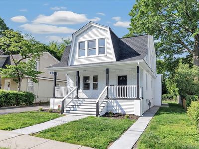 73 Edgewood Place, Fairfield, CT, 06825