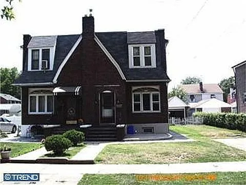 110 Fillmore St photo 1