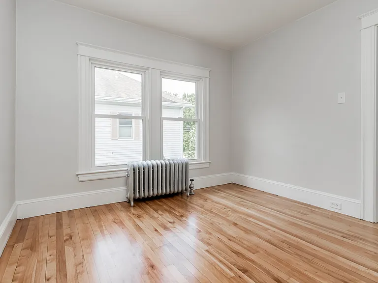 206 Pine St #2 — Photo 25